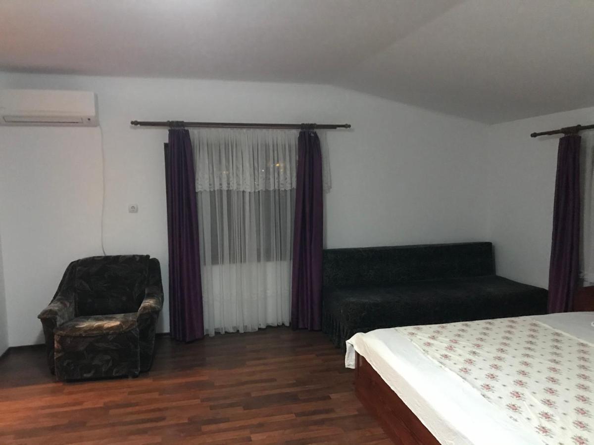 Villa Rosa Неводарі Екстер'єр фото